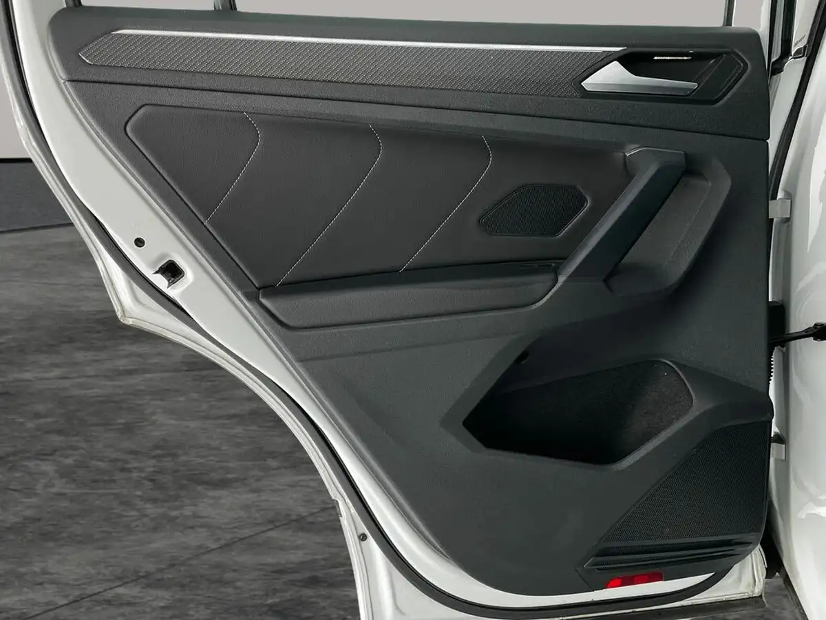 2021-volkswagen-tiguan-15-tsi-r-line-big-42