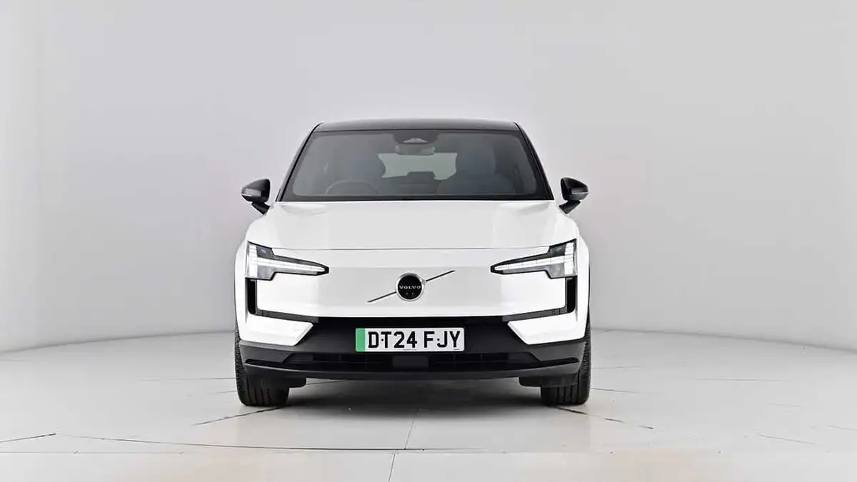 2024-volvo-ex30-e-single-motor-ultra-big-57