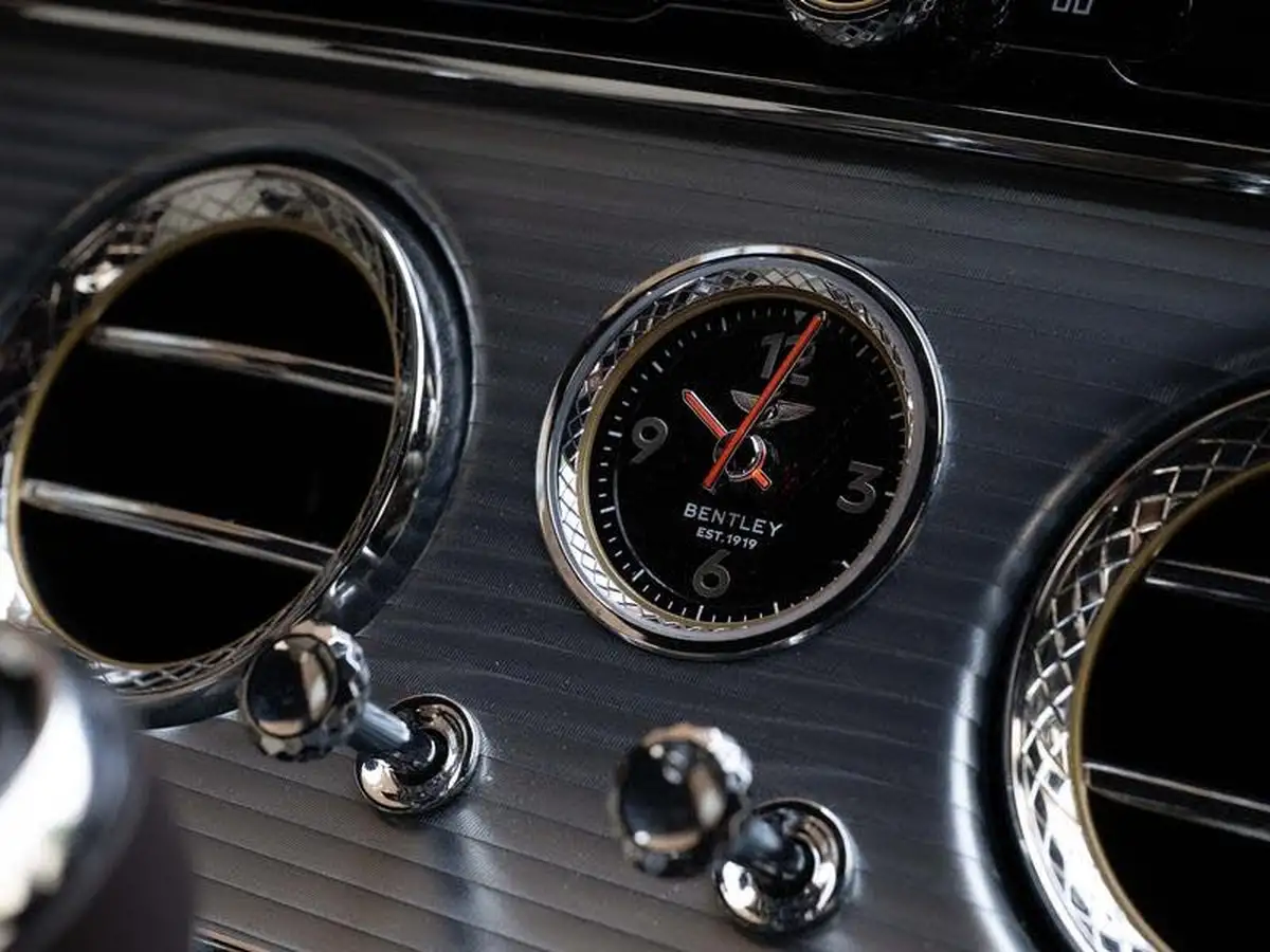 2022-bentley-continental-40-gt-v8-coupe-big-31