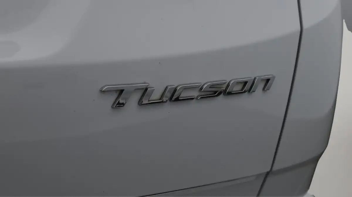 2022-hyundai-tucson-16-t-gdi-n-line-150ps-big-23