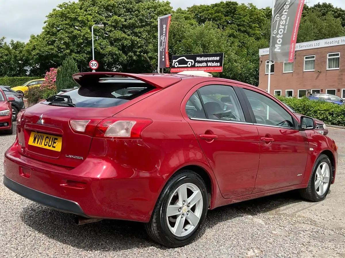2011-mitsubishi-lancer-20td-juro-big-4