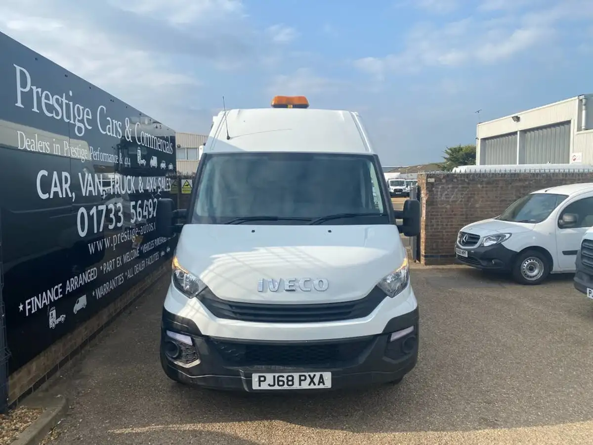 2019-iveco-daily-s-class-23td-35s12v-3520-h1-business-big-44