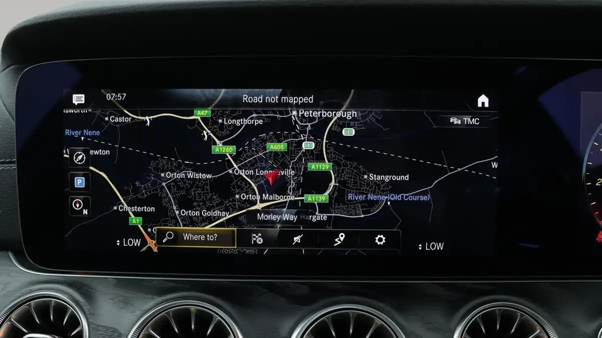 2021-mercedes-benz-e-class-20d-e220d-amg-line-premium-coupe-2d-big-11