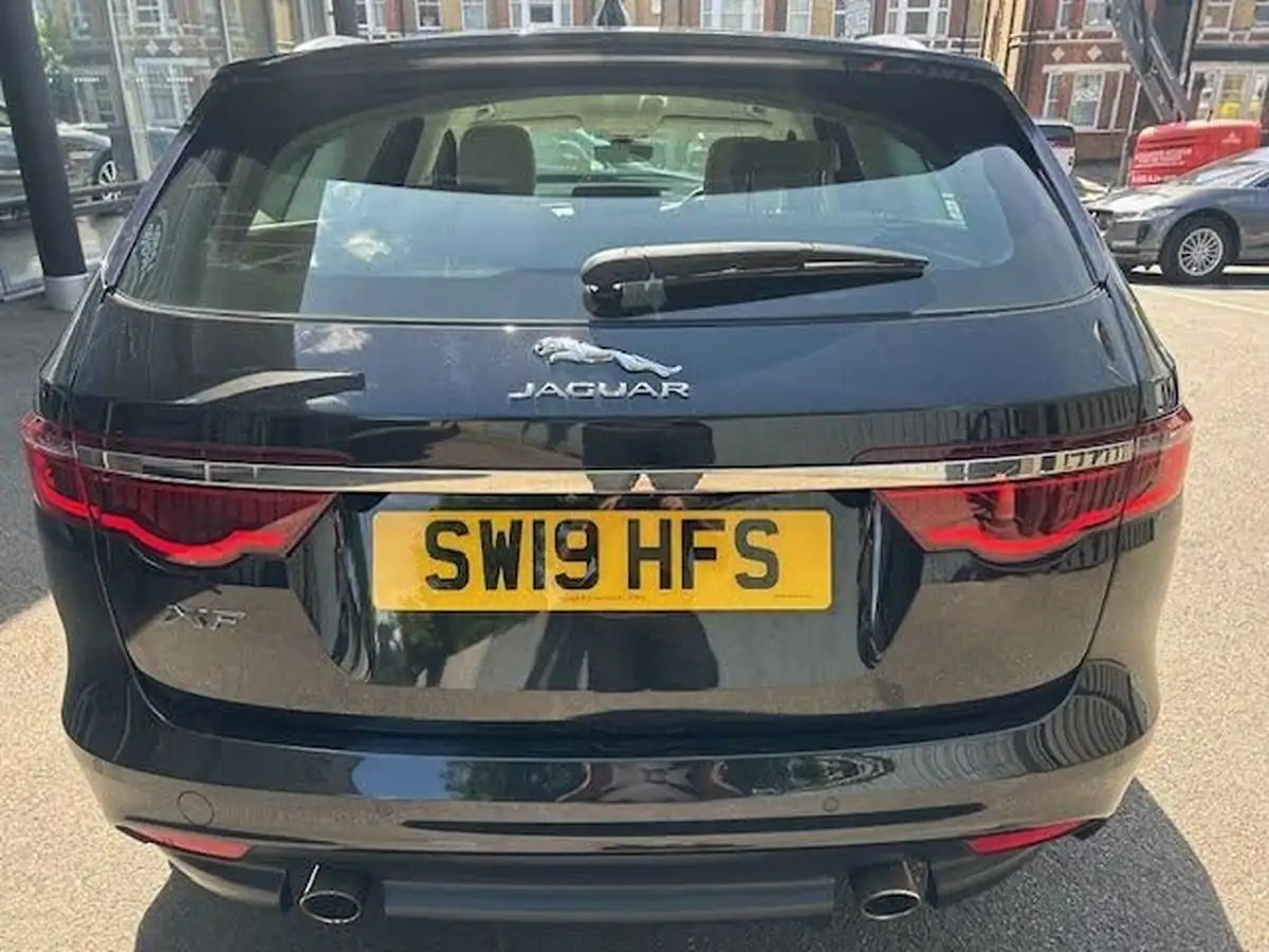 2019-jaguar-xf-20i-portfolio-249ps-ss-sportbrake-5d-big-6