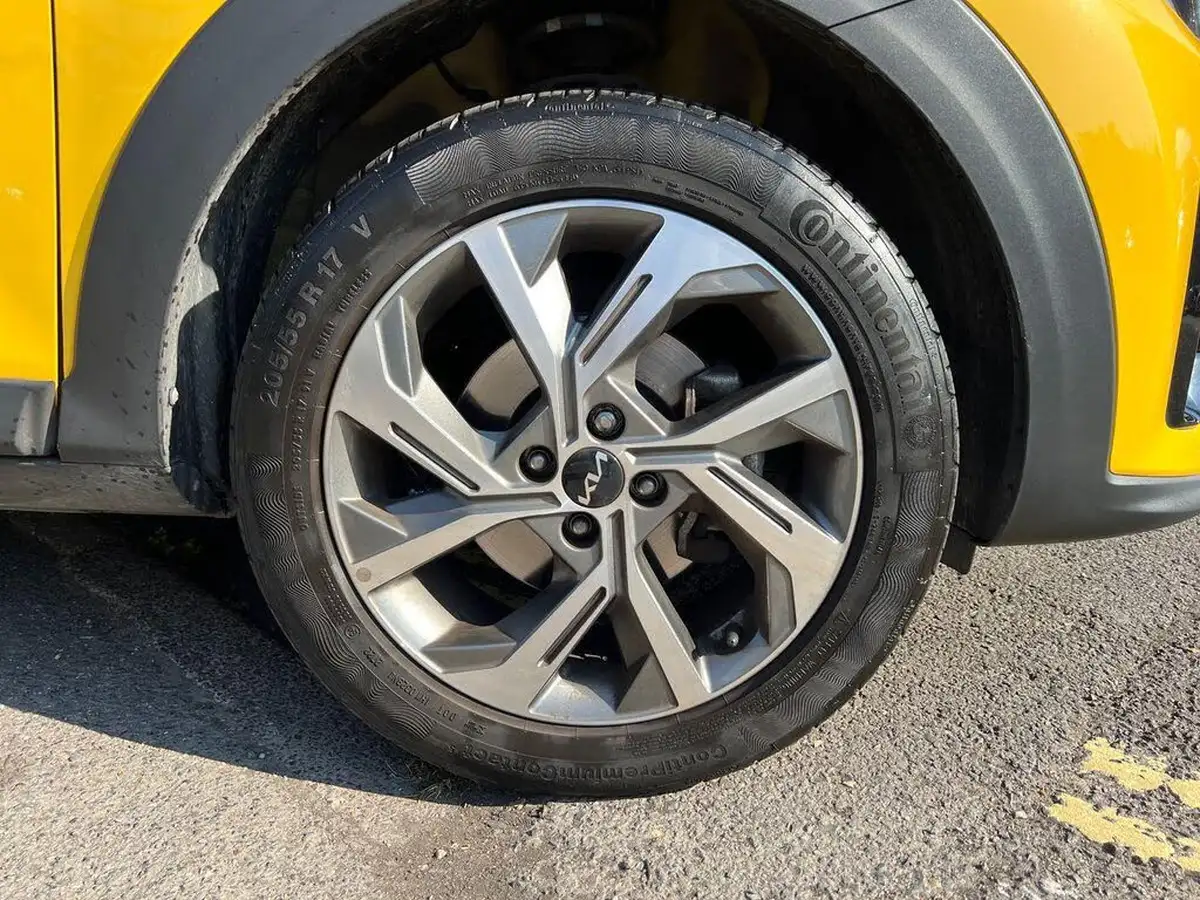 2023-kia-stonic-10-t-gdi-gt-line-118bhp-48v-big-4