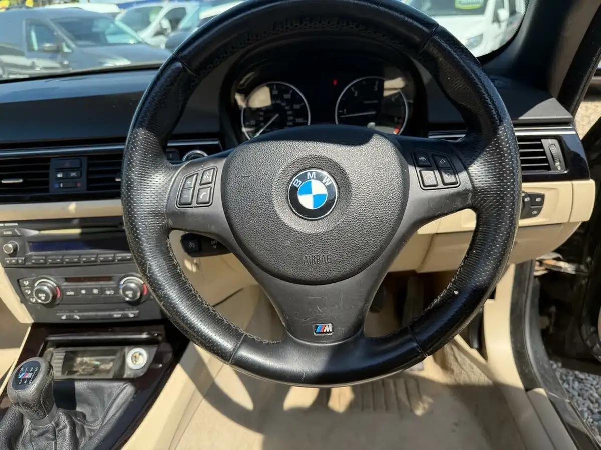 2009-bmw-3-series-20td-320d-m-sport-convertible-2d-big-18