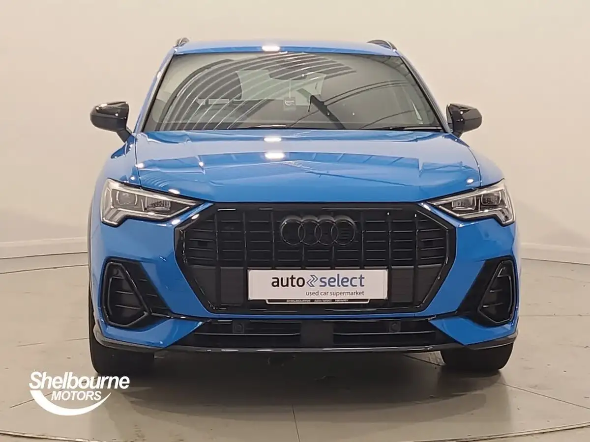 2022-audi-q3-15-35-tfsi-black-edition-codcomfort-sound-pack-station-wagon-big-10