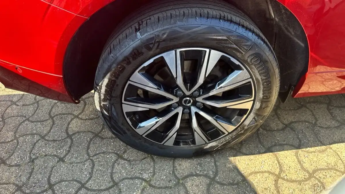 2022-volvo-xc60-20-b5-plus-big-42