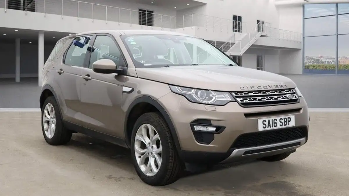 2016-land-rover-discovery-sport-20td4-hse-180ps-4x4-big-0