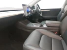 2022-tesla-model-y-e-long-range-small-4