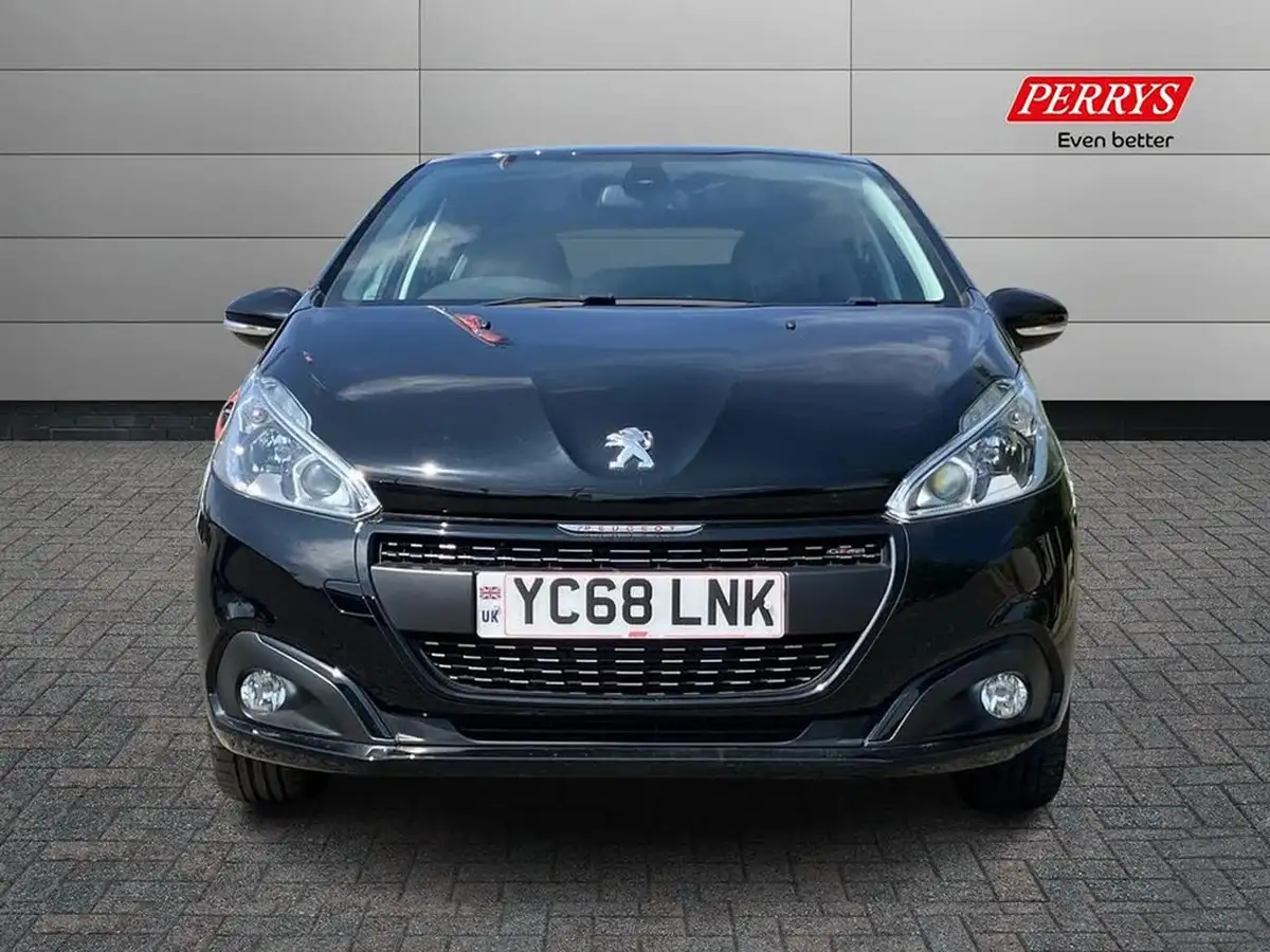 2018-peugeot-208-12-puretech-gt-line-eat6-big-3