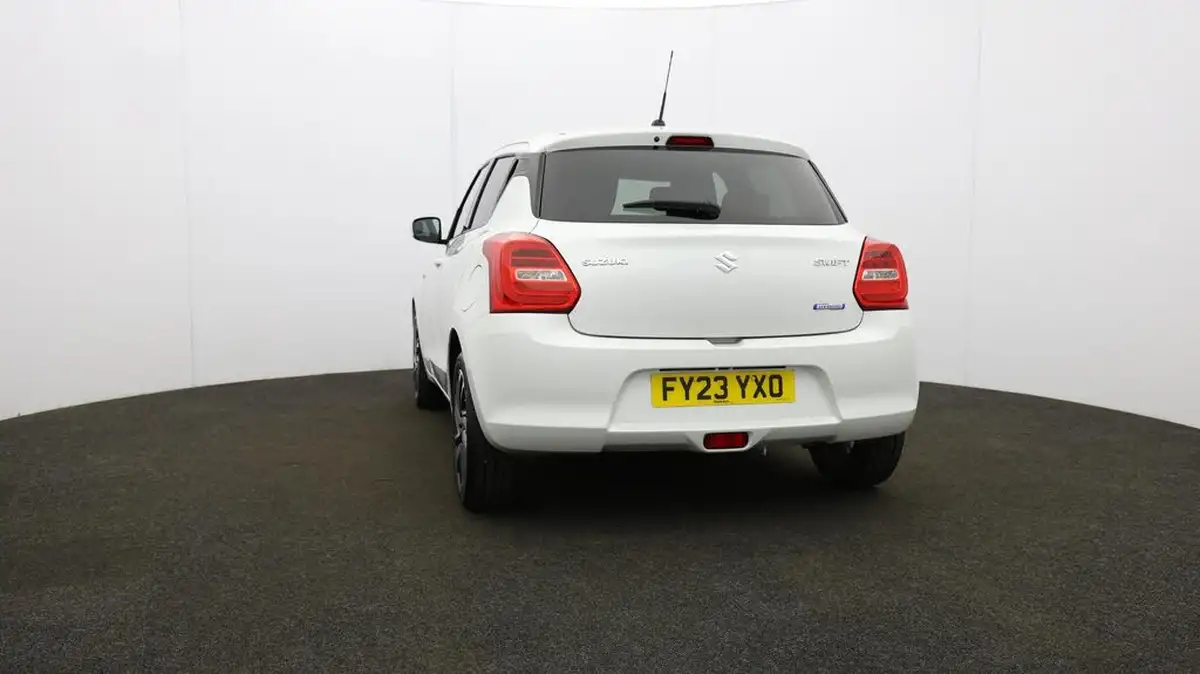 2023-suzuki-swift-12-dualjet-sz-l-big-66
