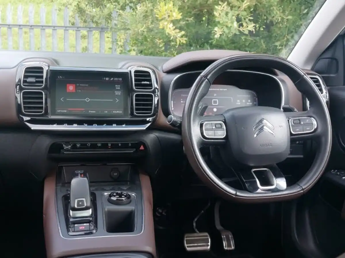 2019-citroen-c5-aircross-20bluehdi-flair-plus-big-2