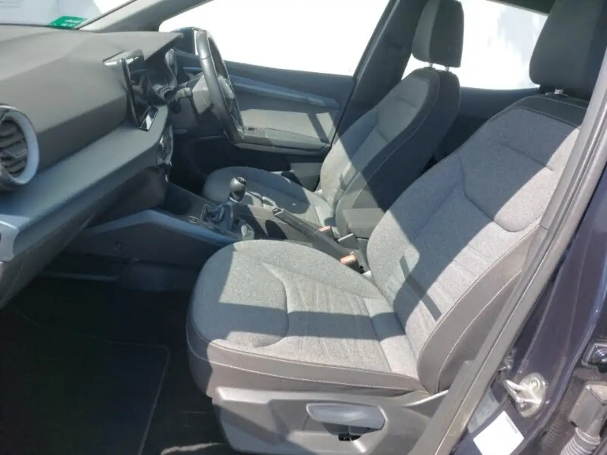 2022-seat-arona-10-tsi-xperience-big-4