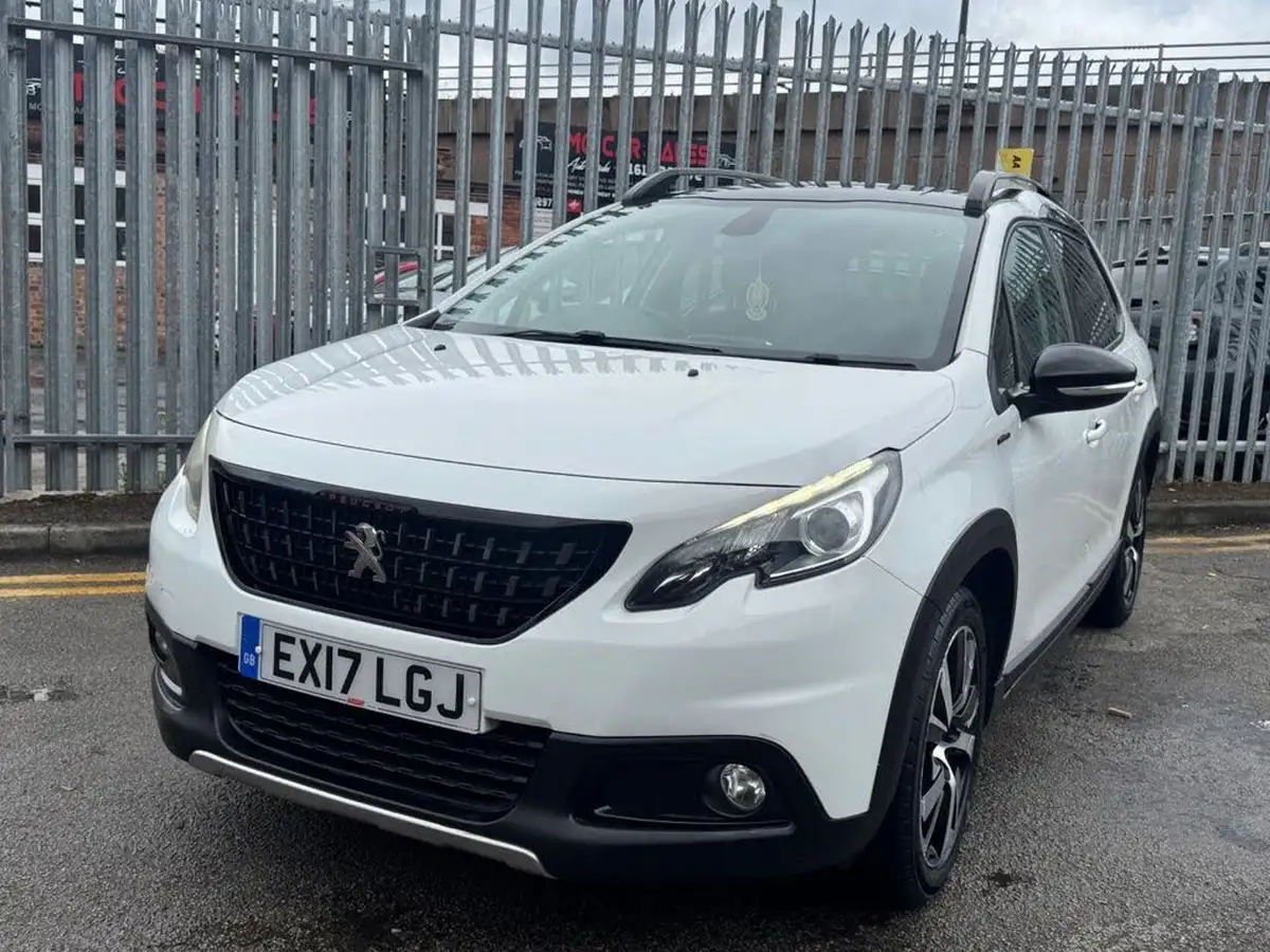 2017-peugeot-2008-suv-12-puretech-gt-line-110bhp-eat6-big-28