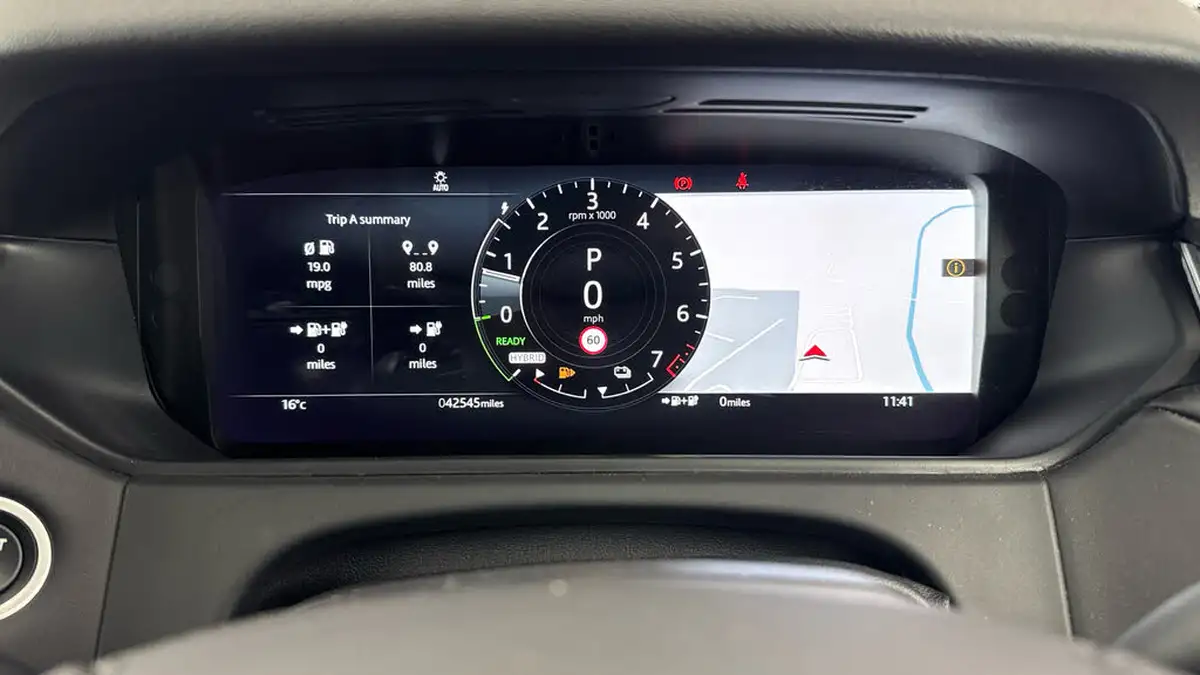 2022-land-rover-range-rover-velar-20-p400e-r-dynamic-hse-big-12