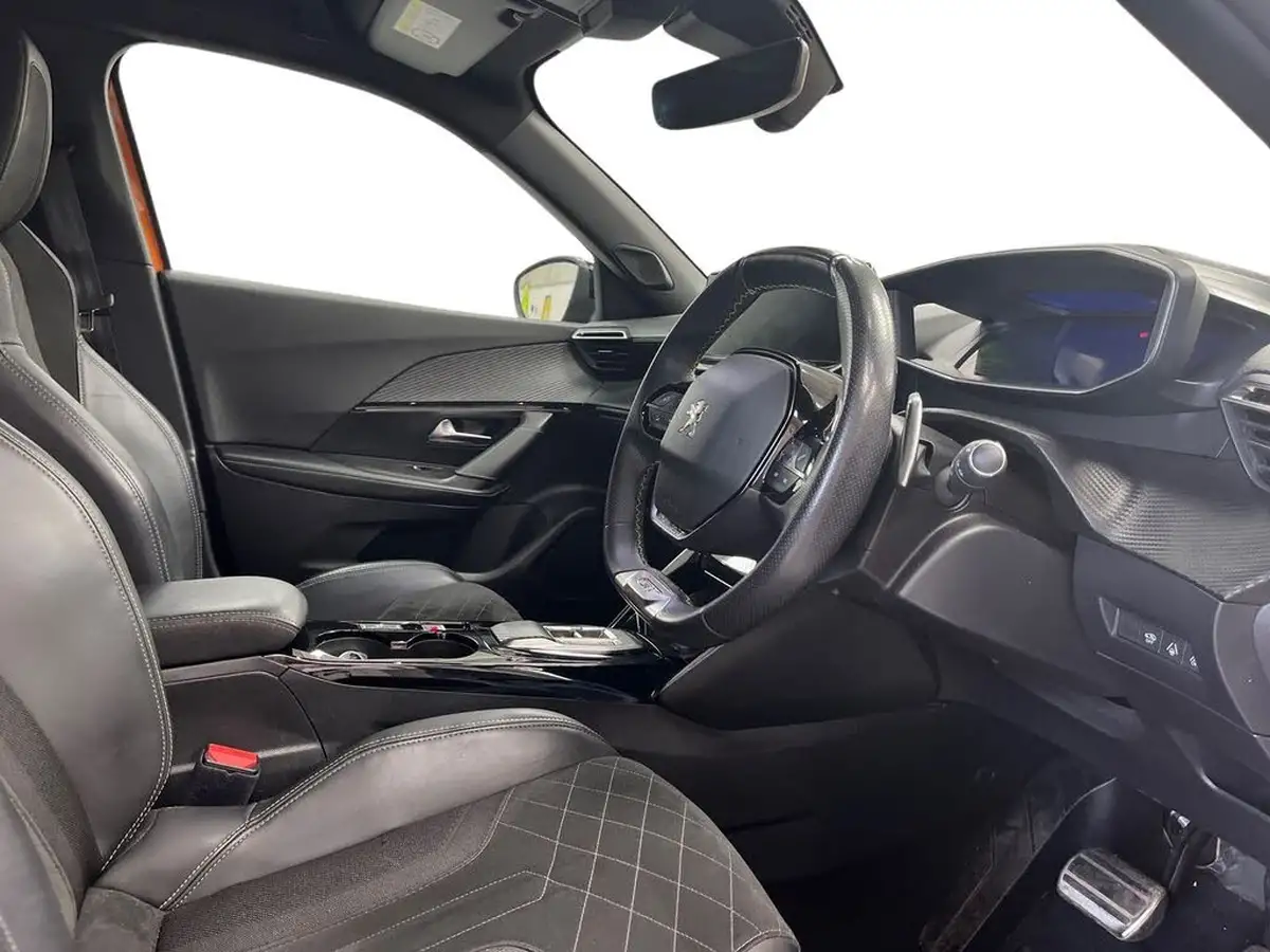 2022-peugeot-2008-suv-12-puretech-gt-premium-155bhp-big-5