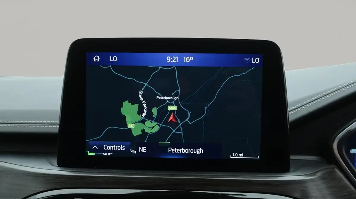 2022-ford-kuga-25t-vignale-225ps-phev-big-11