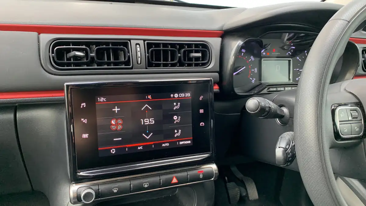 2022-citroen-c3-12-puretech-c-series-big-40