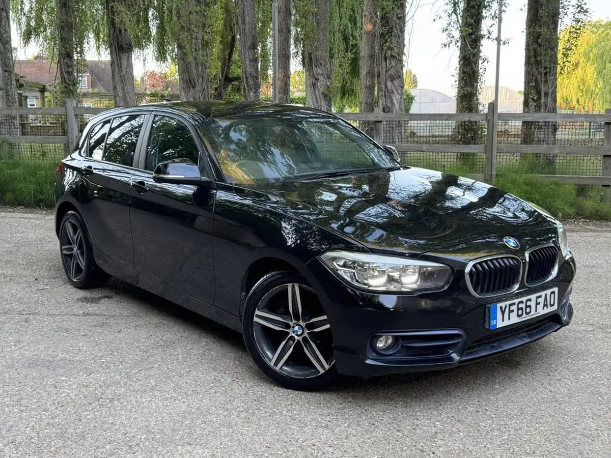 2016-bmw-1-series-15-118i-sport-5d-big-11