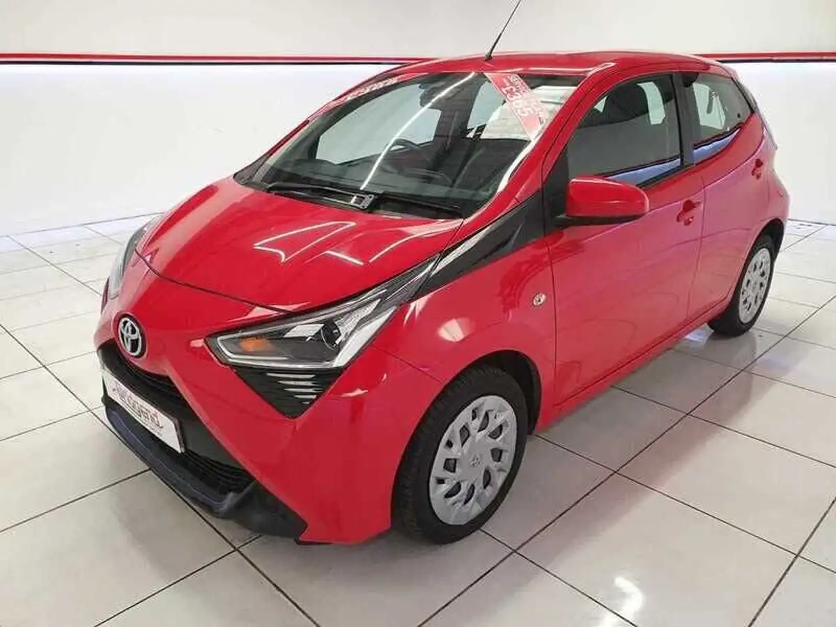 2021-toyota-aygo-10-vvt-i-x-play-tss-big-2