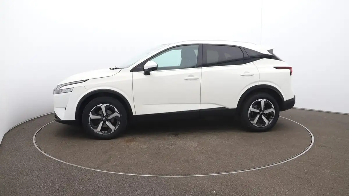 2022-nissan-qashqai-13-dig-t-n-connecta-140ps-big-64