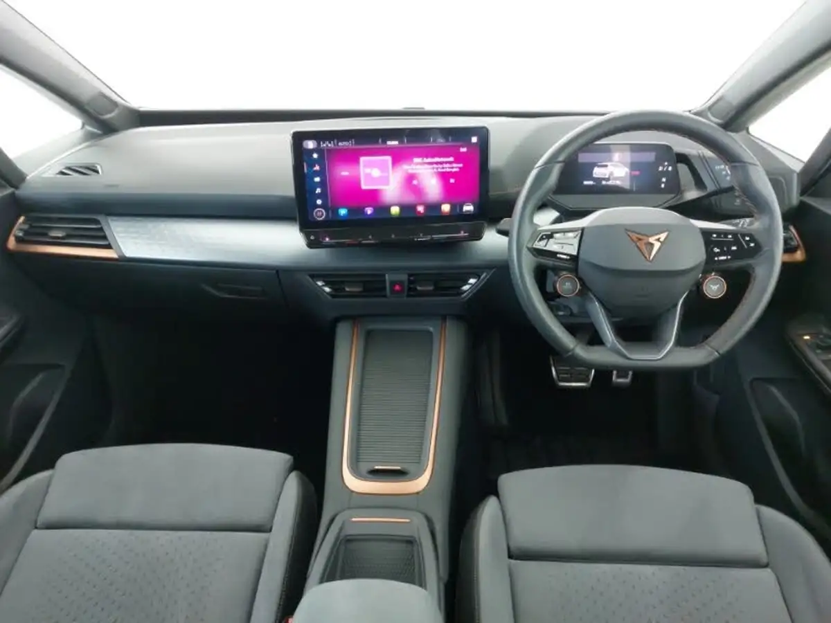2022-cupra-born-e-v3-230ps-77kwh-e-boost-big-2