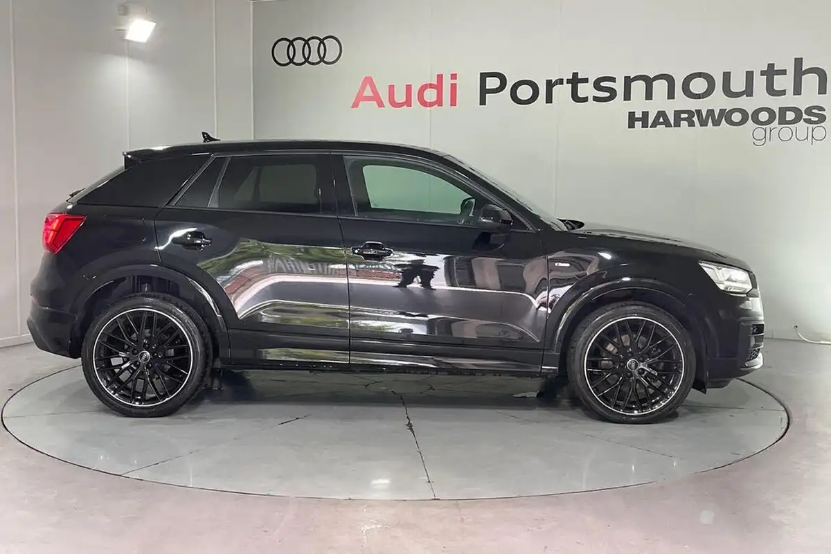 2019-audi-q2-16-30-tdi-black-edition-big-1