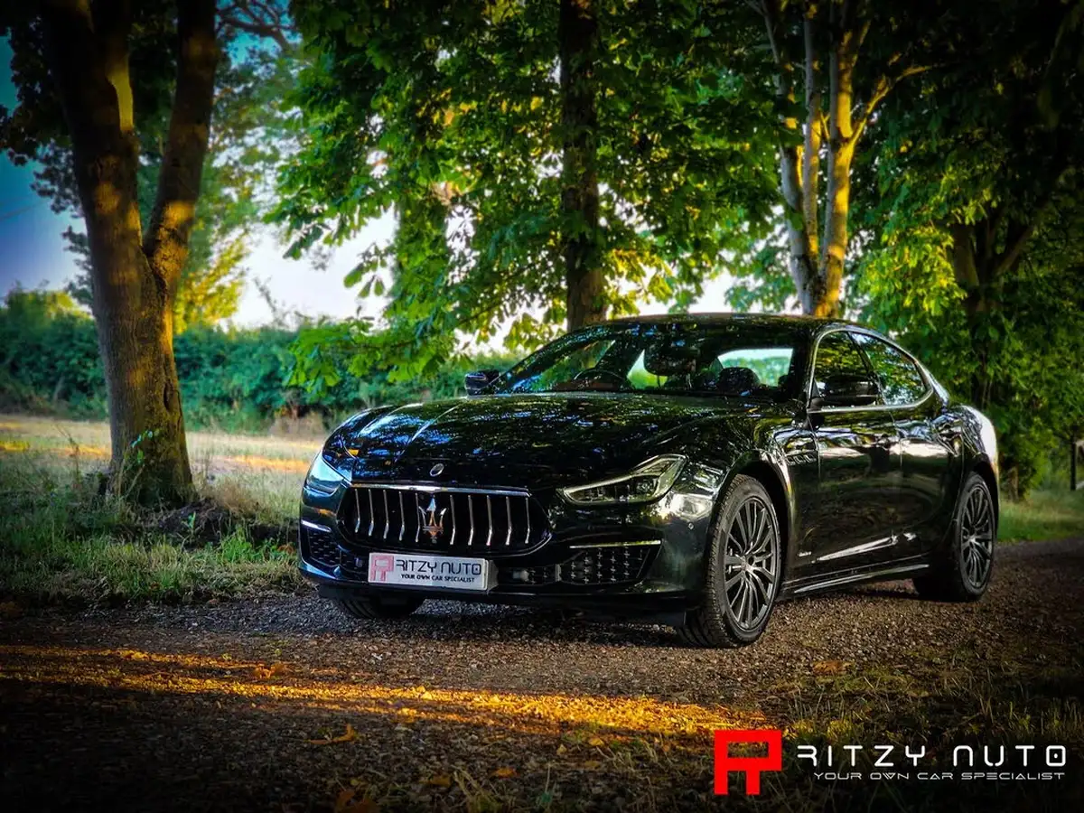 2017-maserati-ghibli-30-s-granlusso-ss-big-62