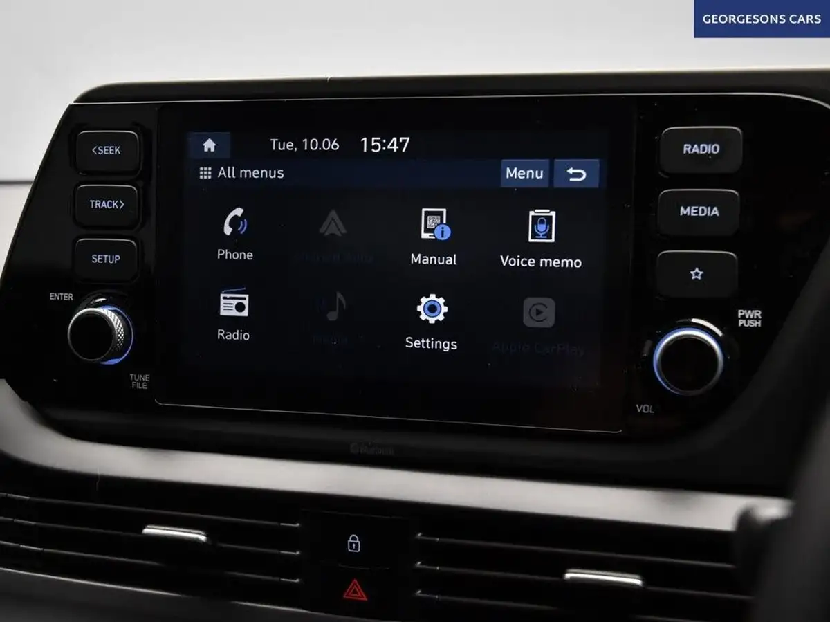 2022-hyundai-i20-10-t-gdi-se-connect-eclutch-imt-big-28