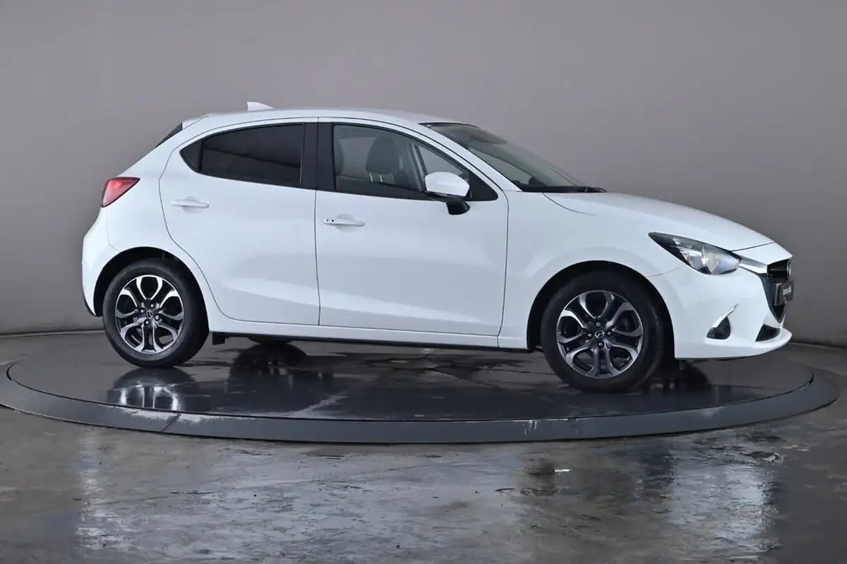 2019-mazda-mazda2-15-sport-nav-big-34