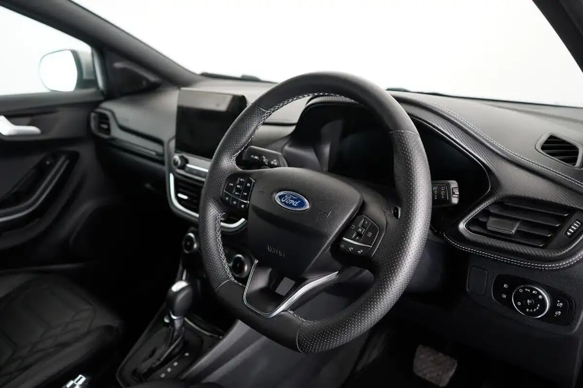 2021-ford-puma-suv-10-st-line-vignale-155ps-hybrid-mhev-auto-big-37