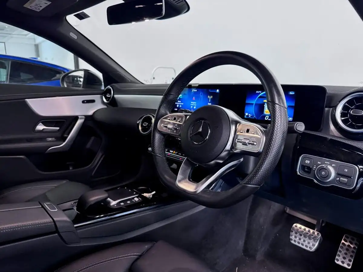 2022-mercedes-benz-cla-13-cla-200-amg-line-shooting-brake-5d-big-18