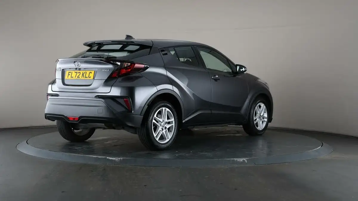 2022-toyota-c-hr-18-vvt-i-icon-big-65