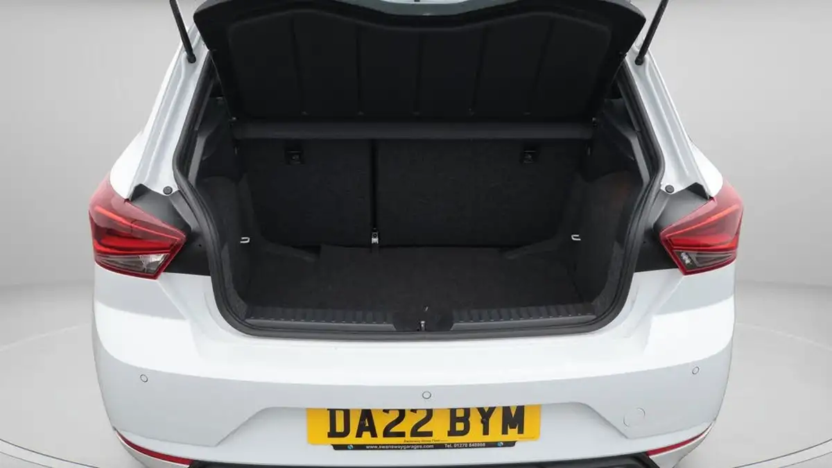 2022-seat-ibiza-10-tsi-fr-sport-110ps-big-17