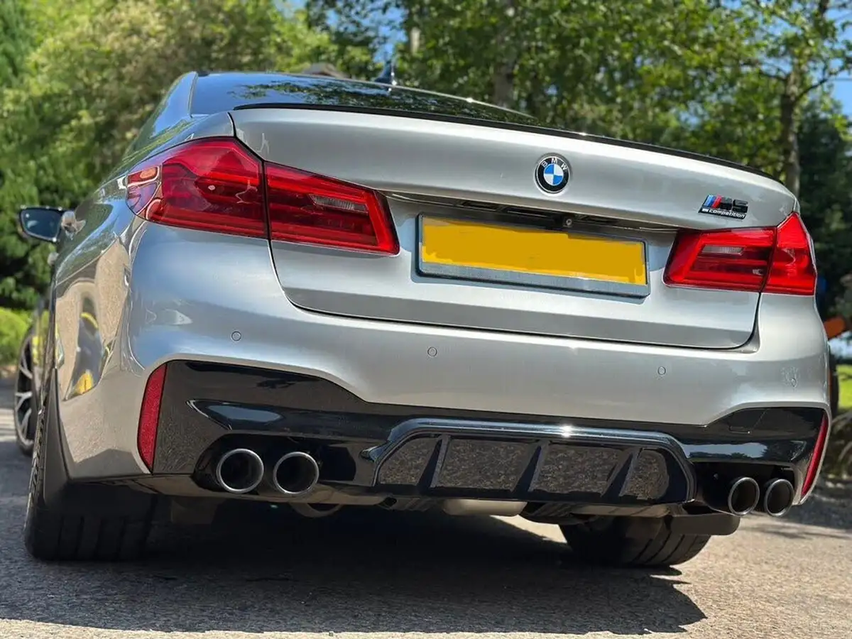 2019-bmw-5-series-44-m5-competition-big-32