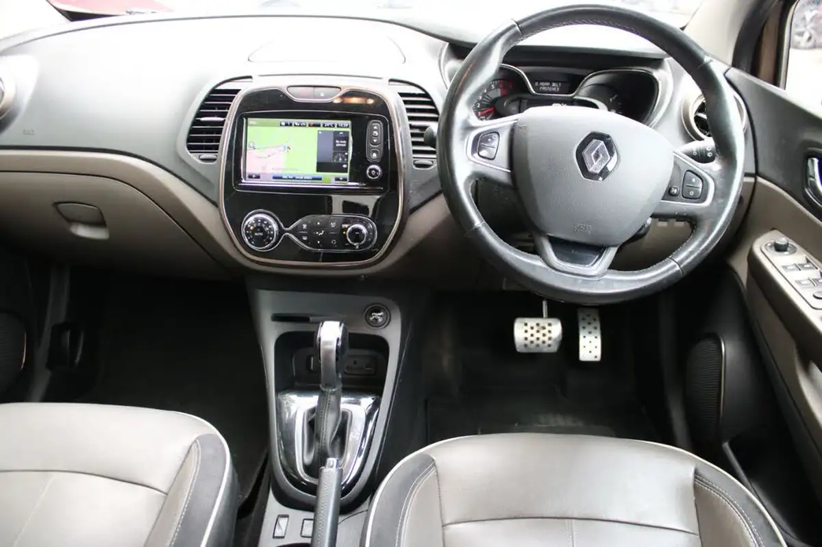 2016-renault-captur-12-tce-iconic-nav-edc-auto-big-7
