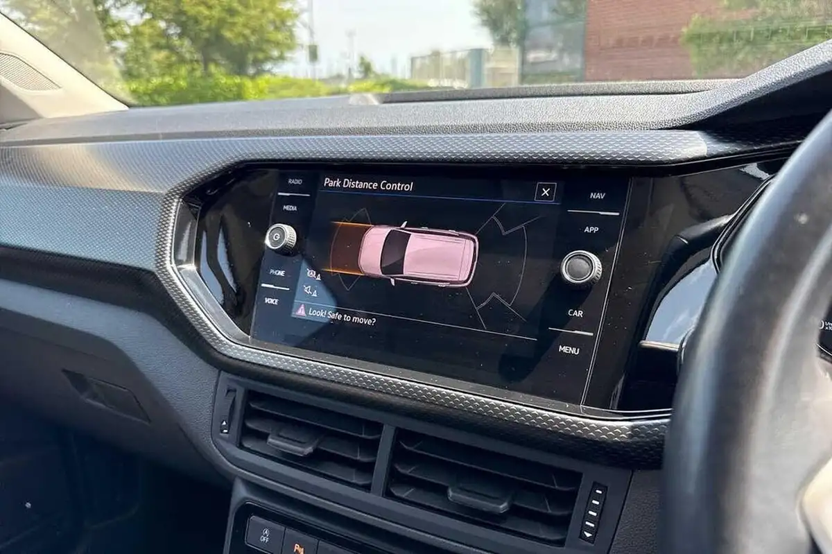 2022-volkswagen-t-cross-10-tsi-se-95ps-big-27