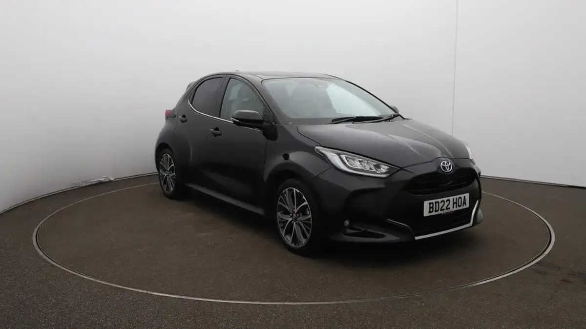 2022-toyota-yaris-15-vvt-i-excel-big-43