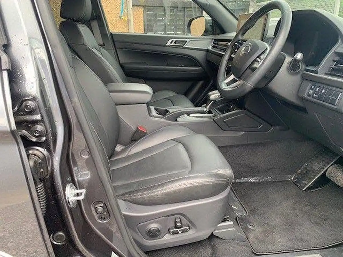 2025-kgm-ssangyong-musso-22td-saracen-202pseu6e-4wd-big-17