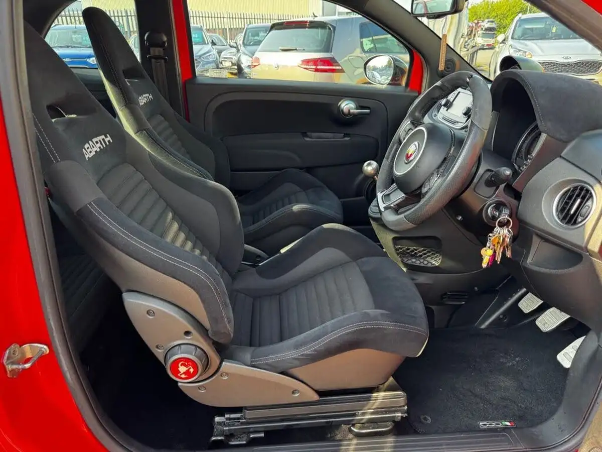 2017-abarth-595-14-tjet-competizione-big-54