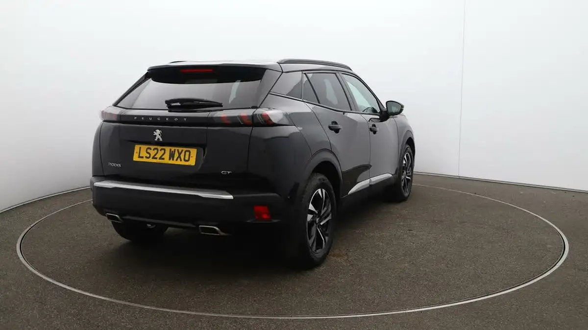 2022-peugeot-2008-suv-12-puretech-gt-big-57
