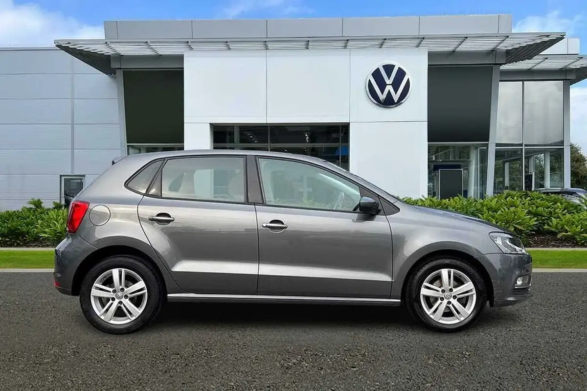 2017-volkswagen-polo-12-tsi-match-ss-5d-dsg-big-3