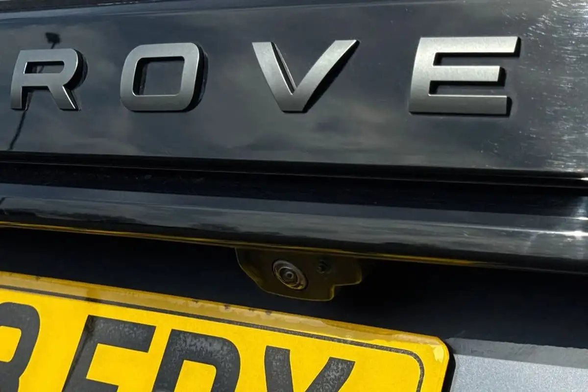 2023-land-rover-range-rover-velar-20-d200-dynamic-se-big-29
