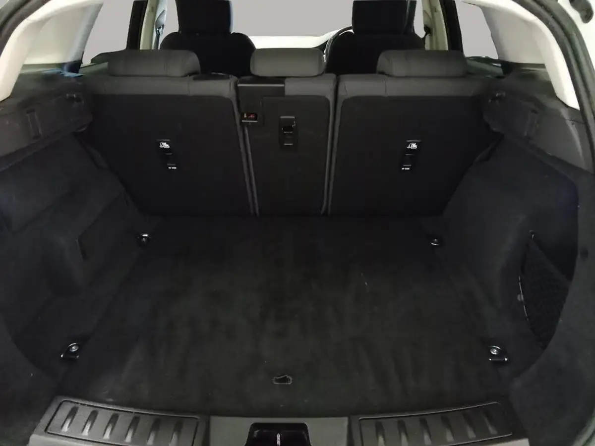 2020-land-rover-range-rover-evoque-20-d150-big-45