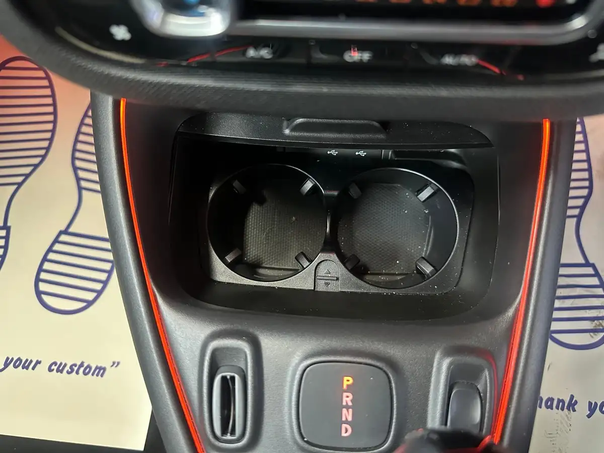 2021-smart-forfour-eq-exclusive-big-29
