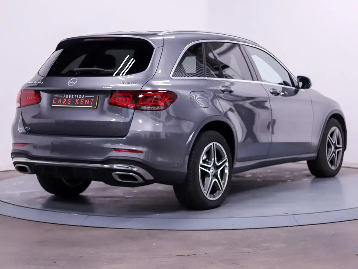 2021-mercedes-benz-glc-class-20d-glc220d-amg-line-station-wagon-5d-1950cc-4matic-plus-big-8