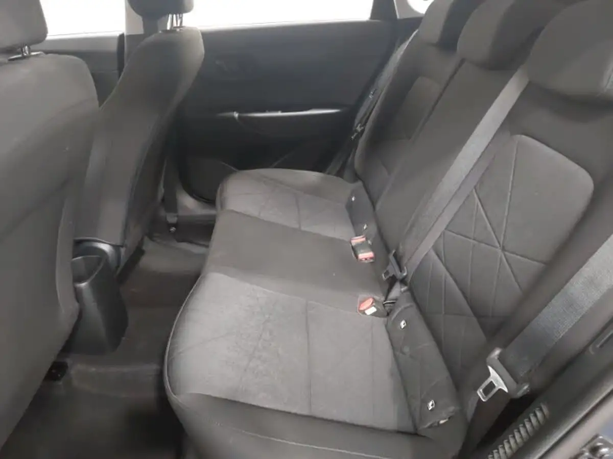 2023-hyundai-bayon-10-t-gdi-se-connect-dct-big-5
