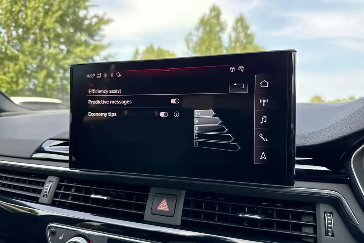 2024-audi-a4-avant-20-35-tfsi-black-edition-big-54