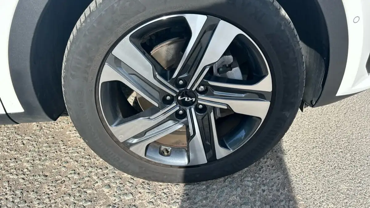2023-kia-sorento-16-t-gdi-4-261bhp-phev-big-33